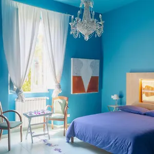Tarshito Gallery House , Рим Италия