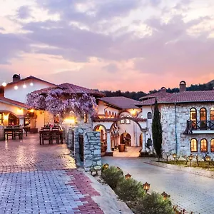 Vinifera Vineyards 3*, Сельчук Турция